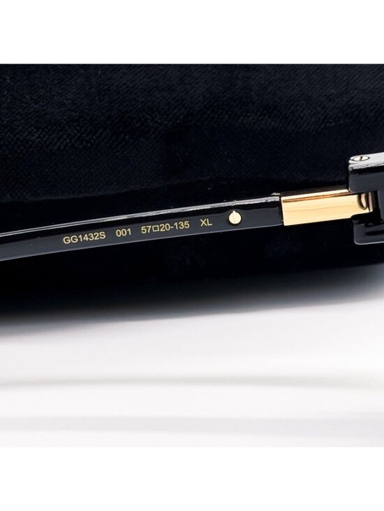 New Gucci Black Oversized Women Sunglasses GG1432S 001 main image 9